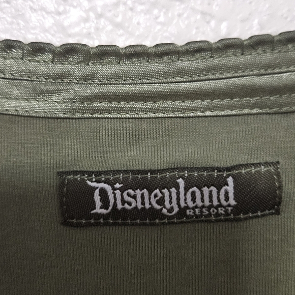 Disneyland Resort 3/4 length top size medium - Picture 10 of 14
